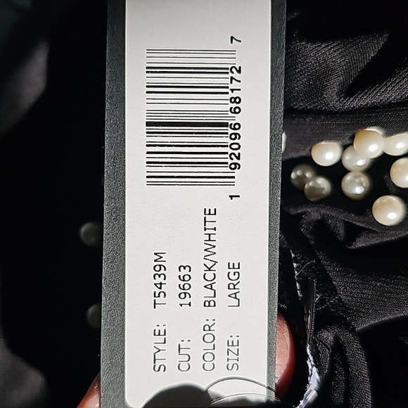 NIC AND‎ NASH, NWT, Black over lay. Pearl neck. Sleevless. WIMSIGOTH. Party - Picture 10 of 12